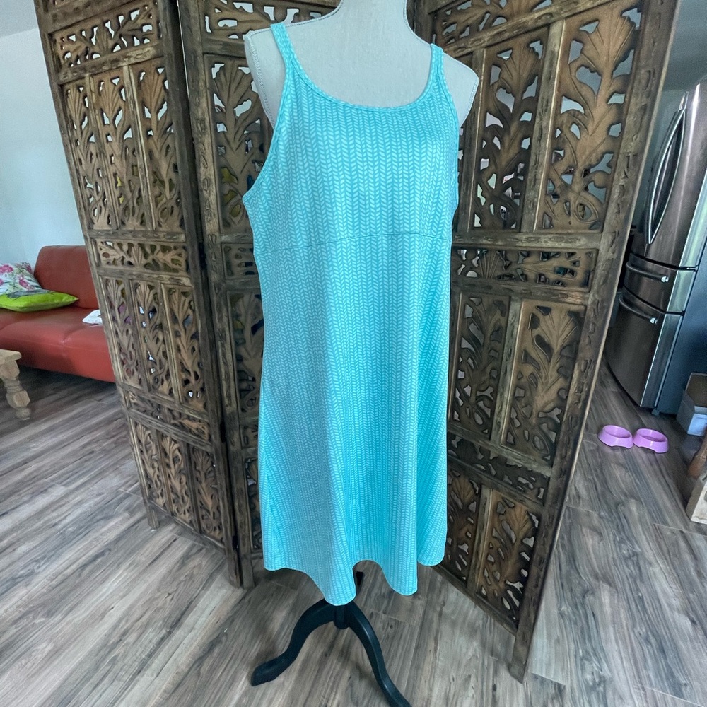 Columbia  Turquoise Athletic Dress Tall